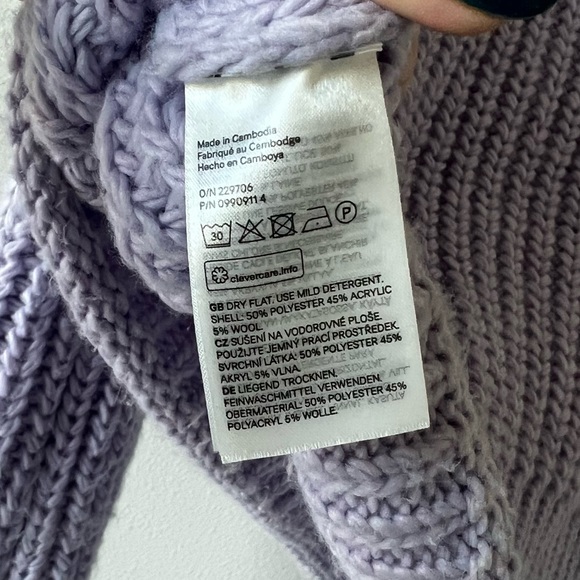 H&M Cropped Chunky Knit Sweater - Picture 5 of 7